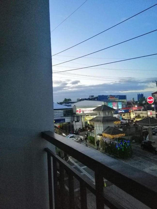 Kassel Residences Staycation Near Naia - Moonwalk Paranaque Paranaque City 외부 사진