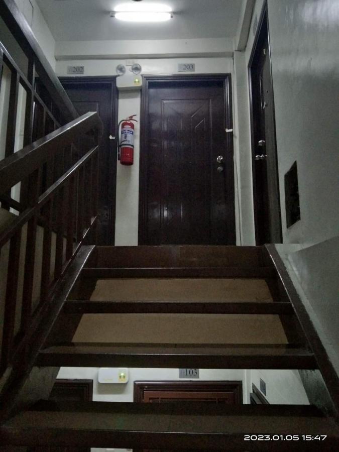 Kassel Residences Staycation Near Naia - Moonwalk Paranaque Paranaque City 외부 사진