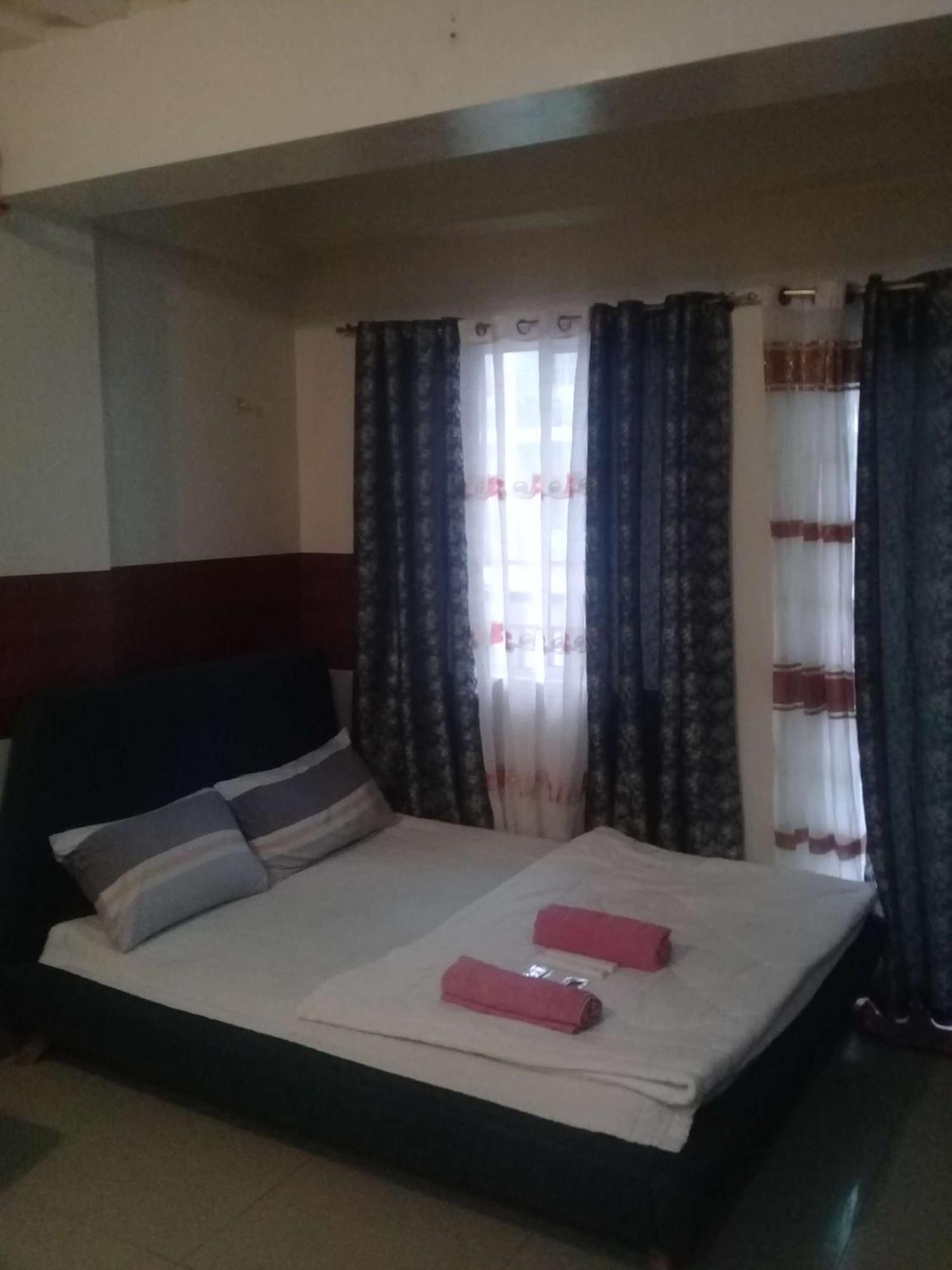 Kassel Residences Staycation Near Naia - Moonwalk Paranaque Paranaque City 외부 사진
