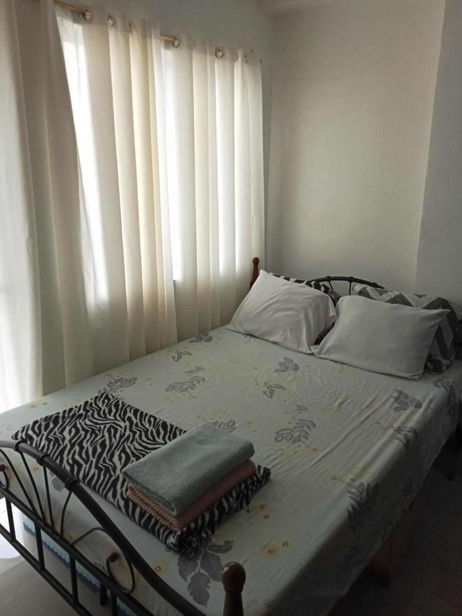 Kassel Residences Staycation Near Naia - Moonwalk Paranaque Paranaque City 외부 사진